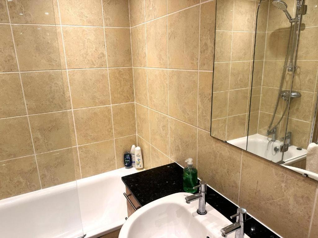 Appartamento Delightful By Kensington & Chelsea Desirable Locations W8 Sw