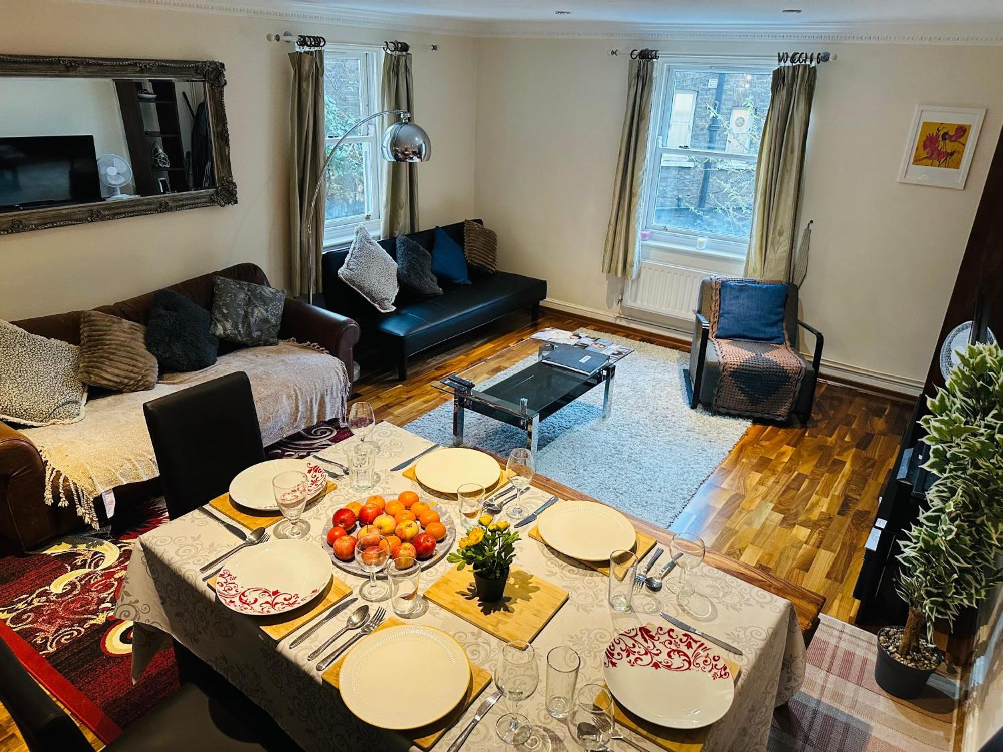 Delightful By Kensington & Chelsea Desirable Locations W8 Sw Appartamento